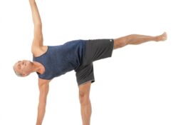 Benefits Of Half Moon Pose