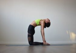 Yoga Poses Beneficios De Ustrasana